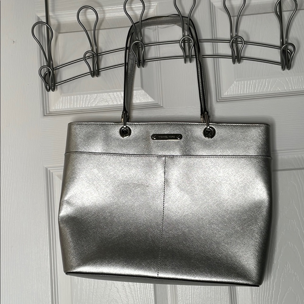 Michael Michael Kors leather medium Danville shoulder Tote handbag